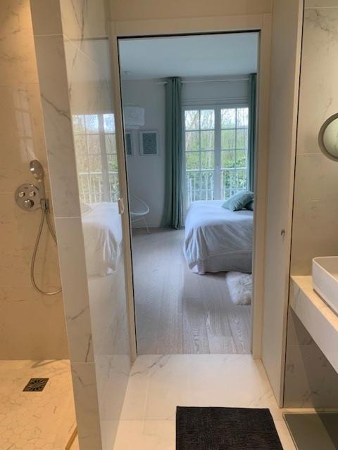 Parenthese Buc'Olique Bed & Breakfast Buc  Luaran gambar